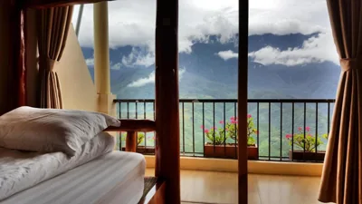 Bed in 6-Bed Dormitory Room — Sapa Odyssey Hostel